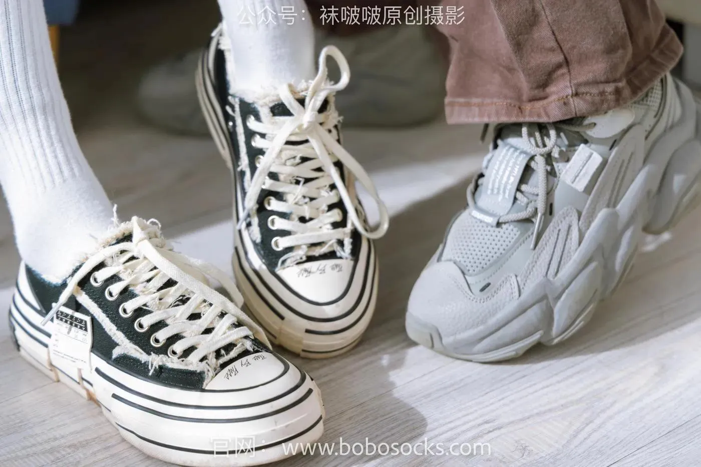 [BoBoSocks袜啵啵]NO.166 小甜豆稚予-板鞋、运动鞋、高跟鞋、白棉袜、蓝丝 [142P]插图1